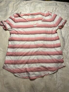 Aeropostale White Tee with Pink Stripes V-Neck Short Sleeve